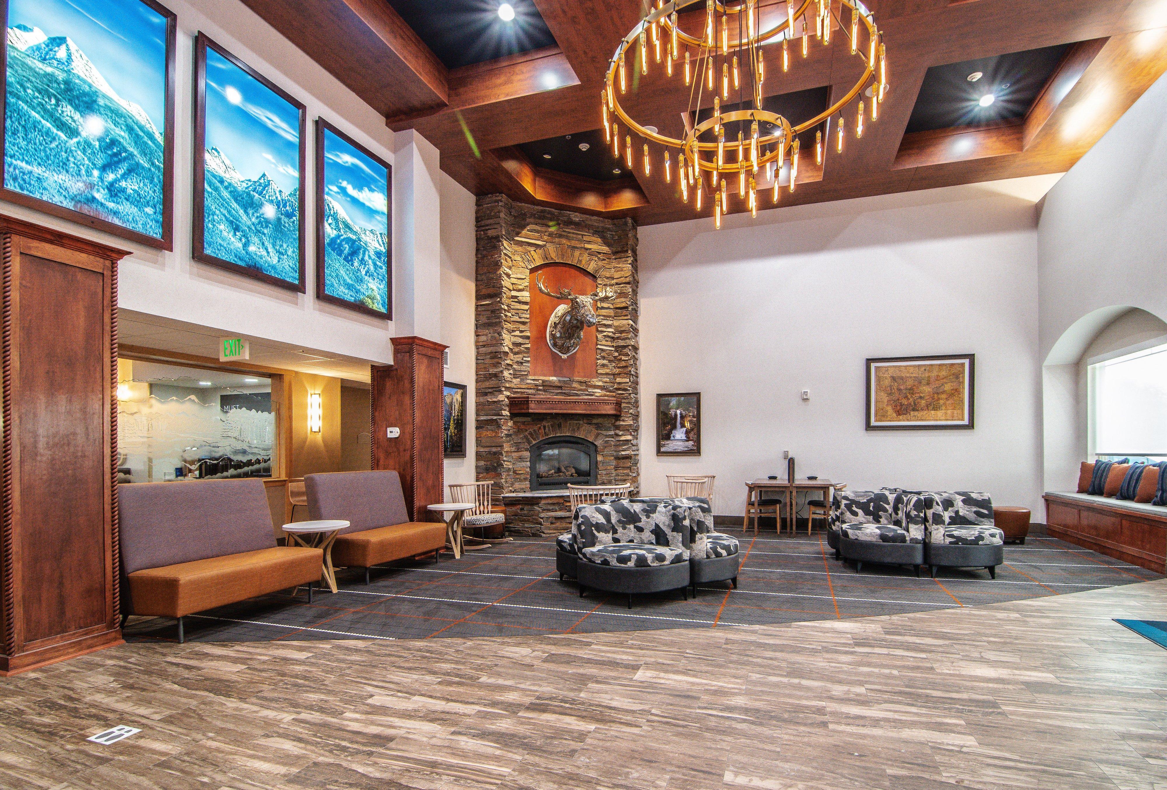 Holiday Inn Express Hotel & Suites Kalispell By Ihg Exterior photo