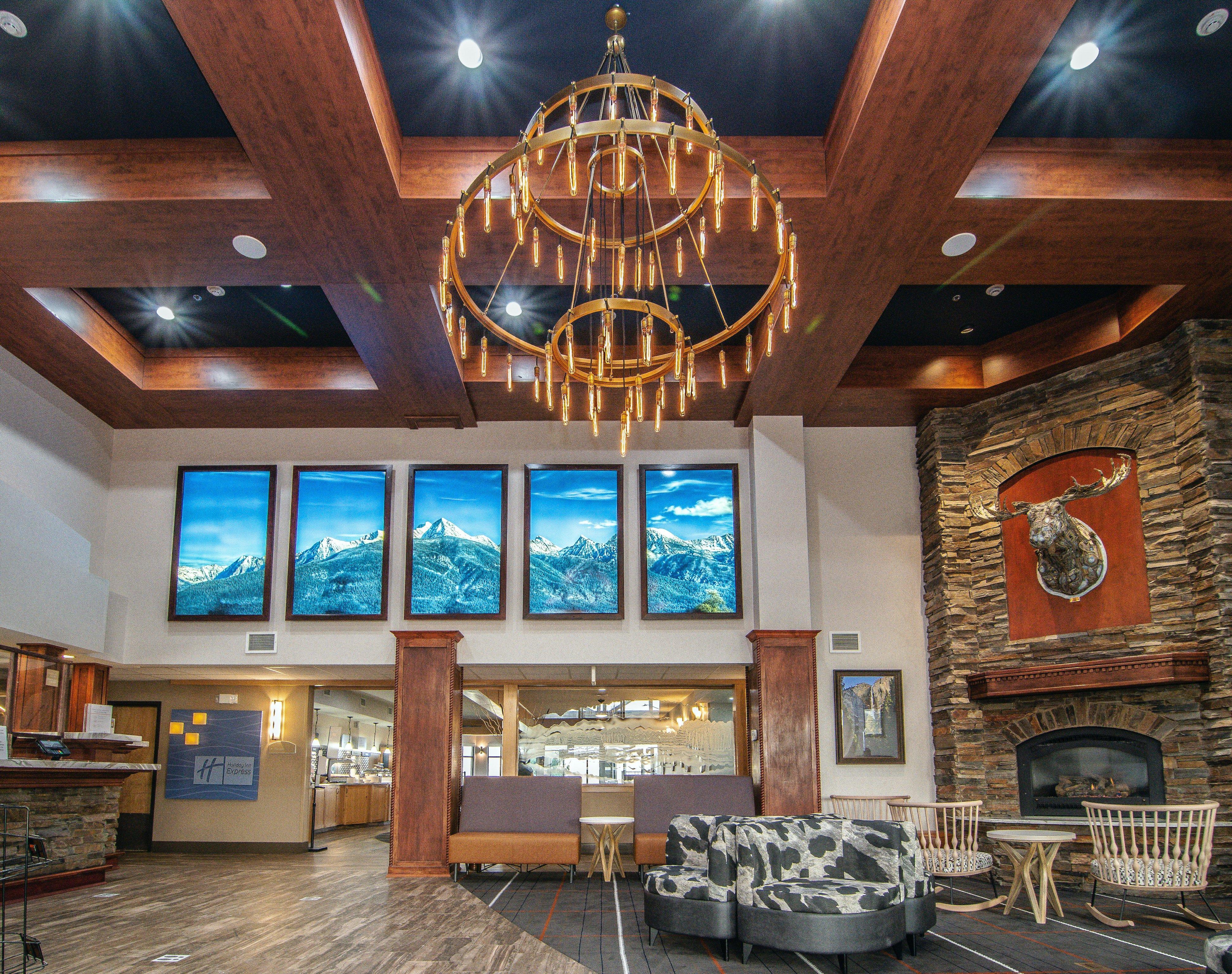 Holiday Inn Express Hotel & Suites Kalispell By Ihg Exterior photo