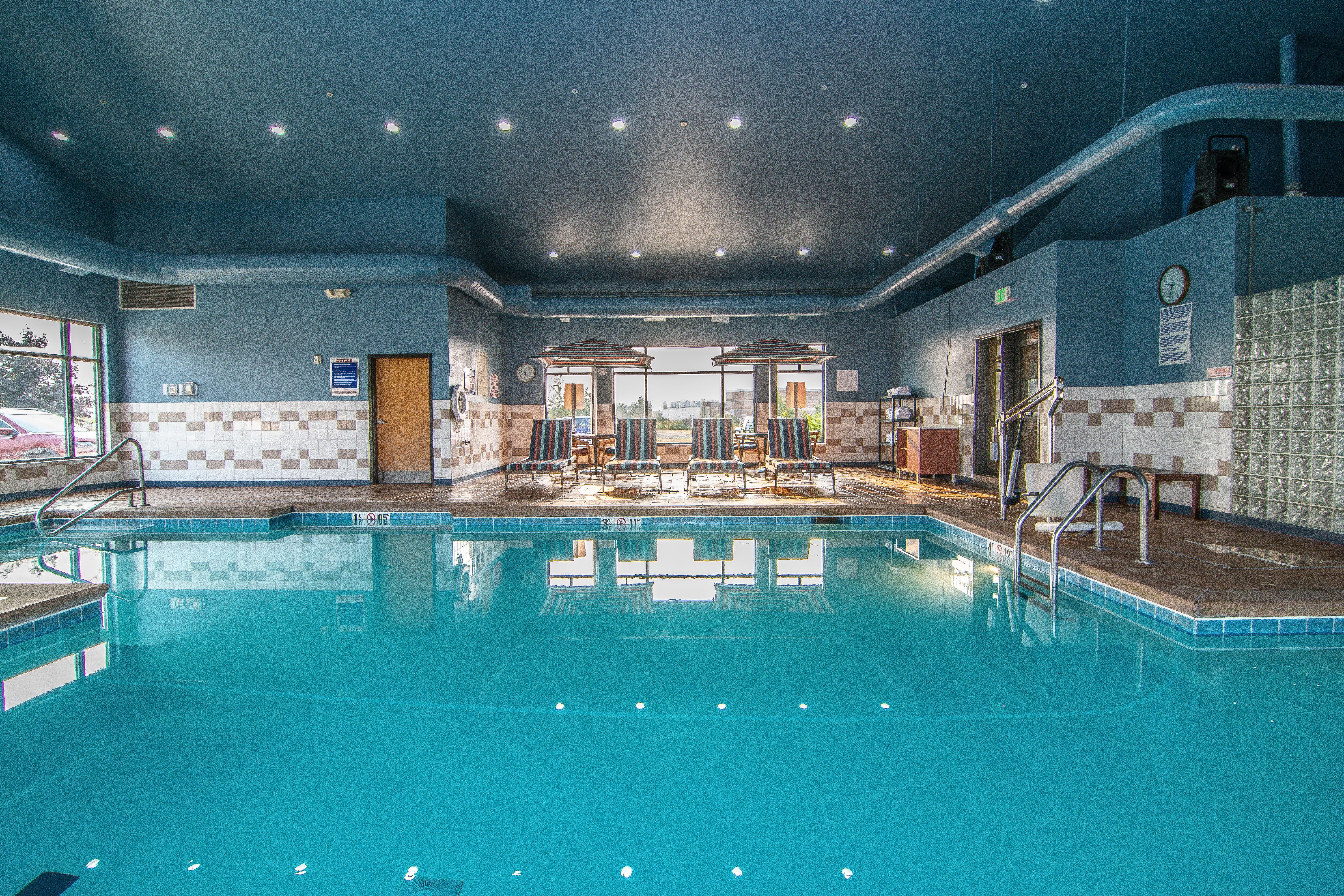 Holiday Inn Express Hotel & Suites Kalispell By Ihg Exterior photo