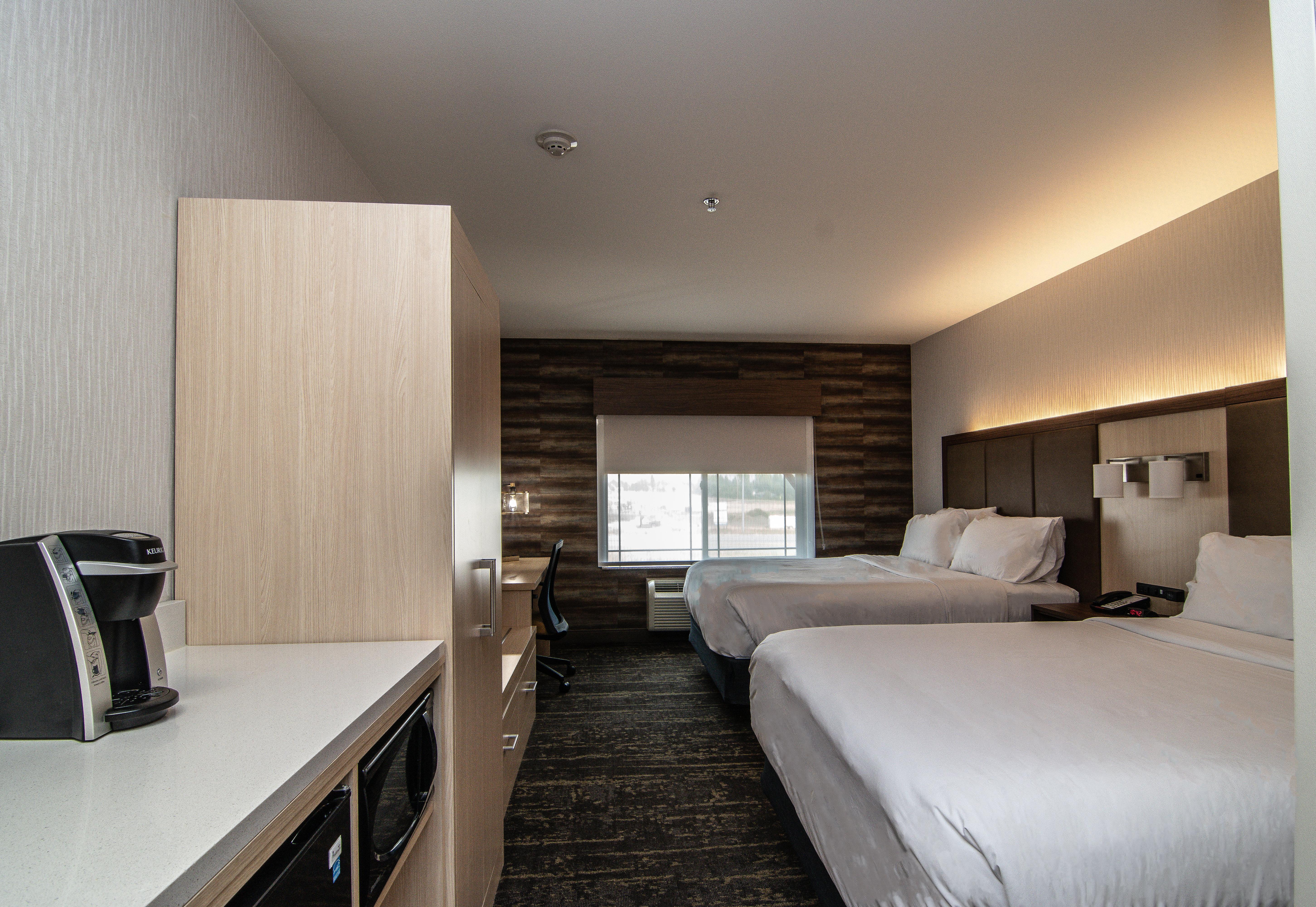 Holiday Inn Express Hotel & Suites Kalispell By Ihg Exterior photo
